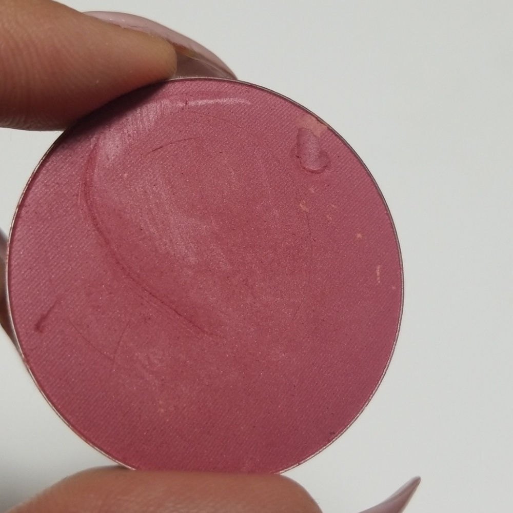 MAC blush
